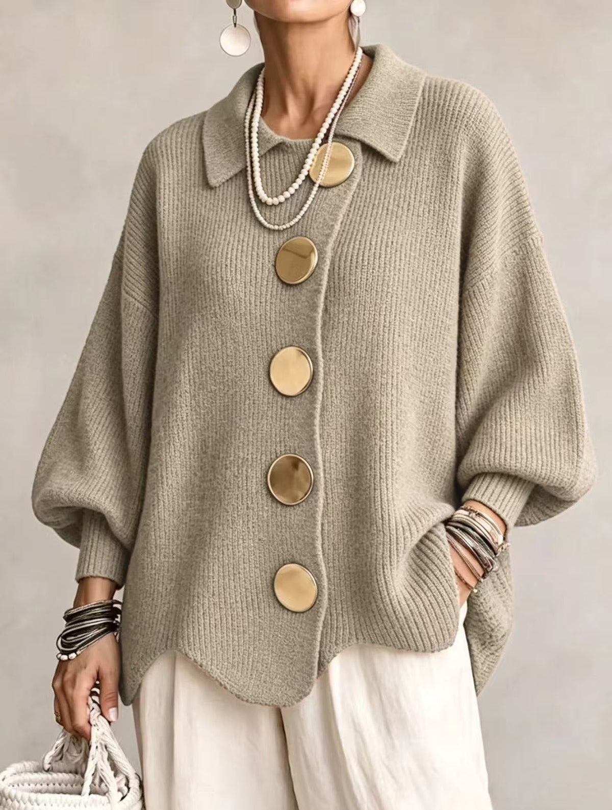 OLIVIA | Cárdigan oversize de punto grueso con botones dorados