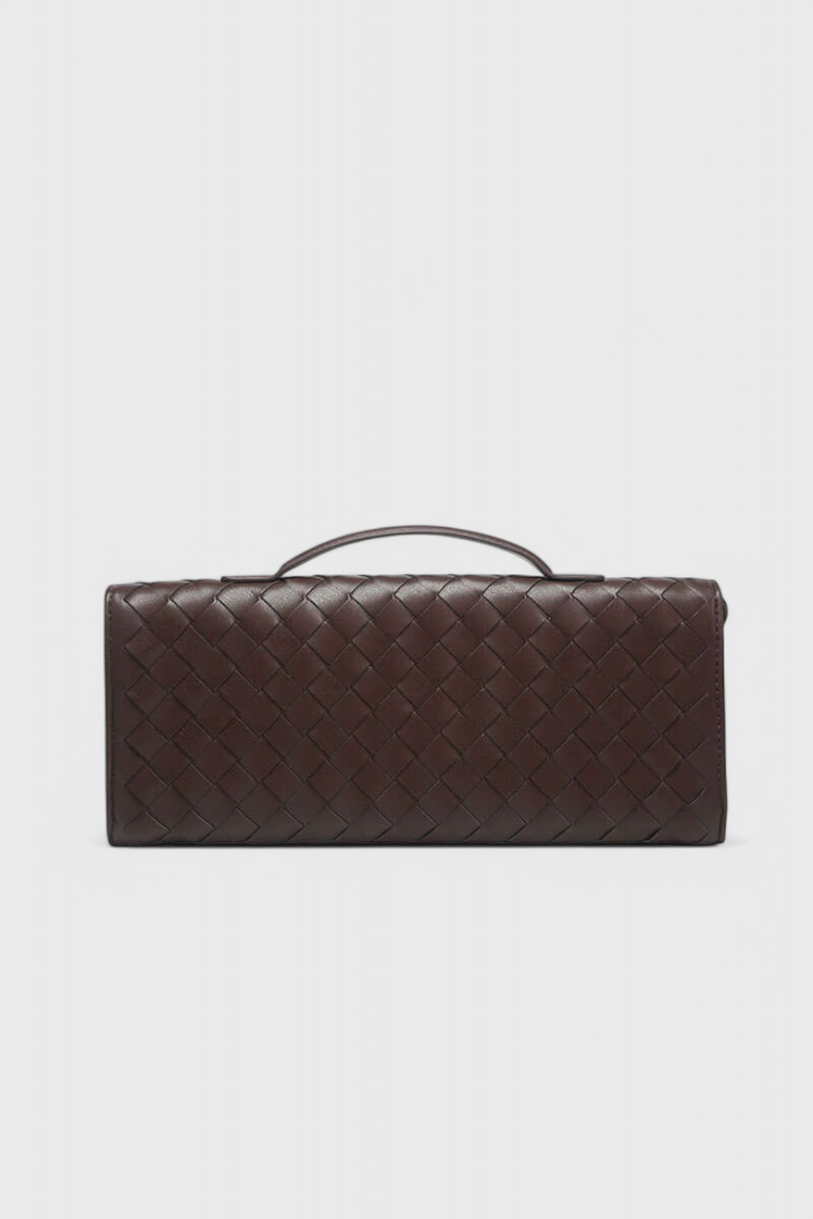 Mara | Clutch con Detalle de Nudo Dorado